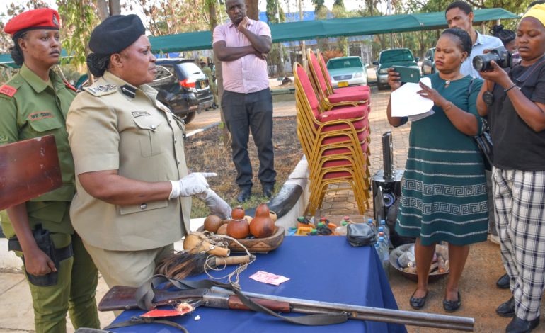 WAPIGA RAMLI CHONGANISHI, NOTI BANDIA, BODABODA, SILAHA ZA JADI BUNDUKI, MIKONONI MWA POLISI SHINYANGA