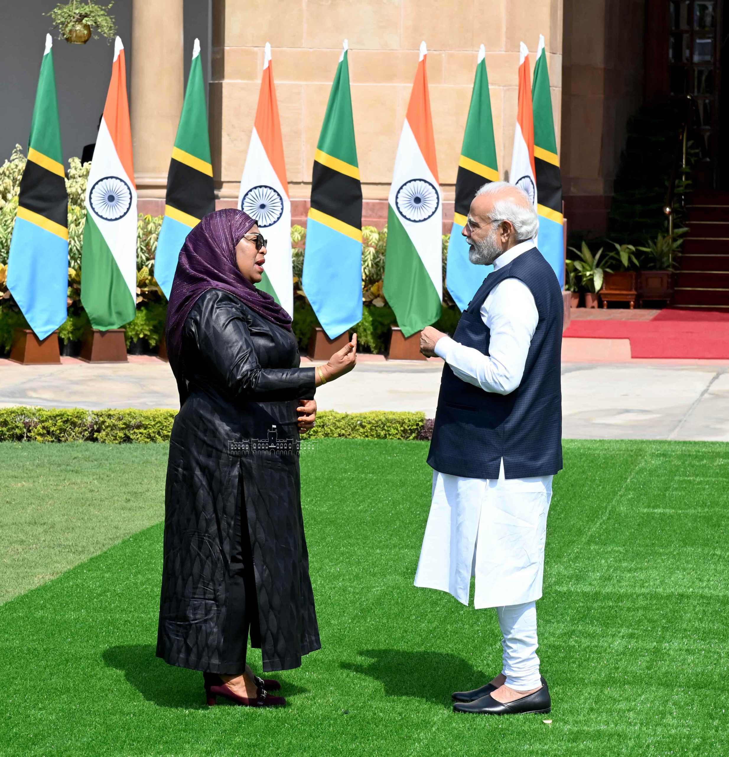 TANZANIA NA INDIA ZAKUBALIANA MATUMIZI YA SHILINGI NA RUPIA