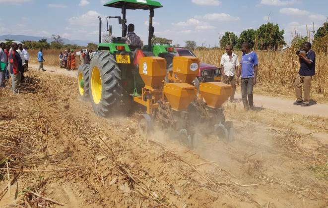  DHANA YA KILIMO NI BIASHARA INAVYOKWENDA SAMBAMBA NA MATUMIZI YA ZANA BORA ZA KILIMO