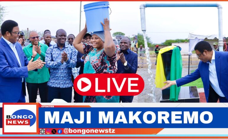  WAZIRI MKUU AWEKA JIWE LA MSINGI MRADI WA MAJI MAKOREMO-MGONGORO